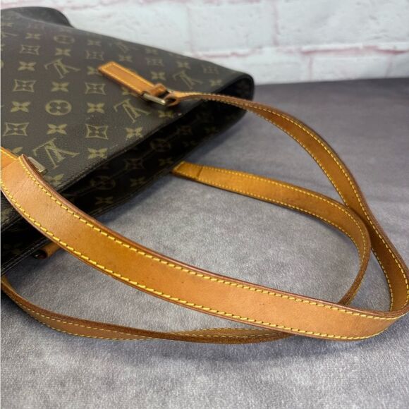 Louis Vuitton Luco Monogram Large Vintage Tote - Picture 9 of 16